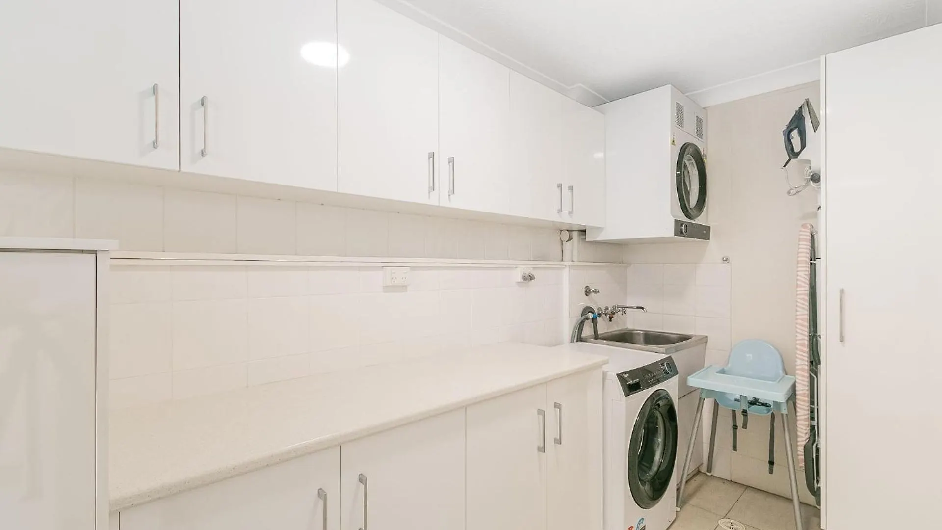 Cobden Court Unit 8 Apartment Gold Coast