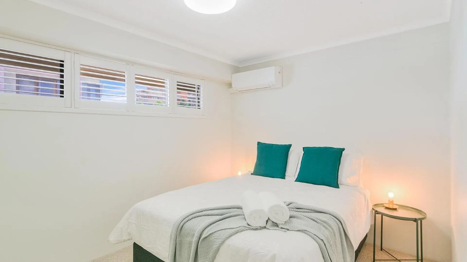 Cobden Court Unit 8 Apartment Gold Coast Australia